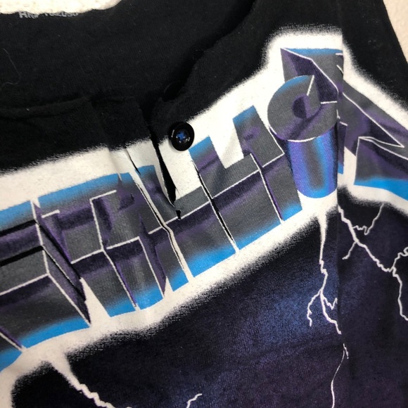 *SOLD* Metallica crop top - Picture 2 of 4